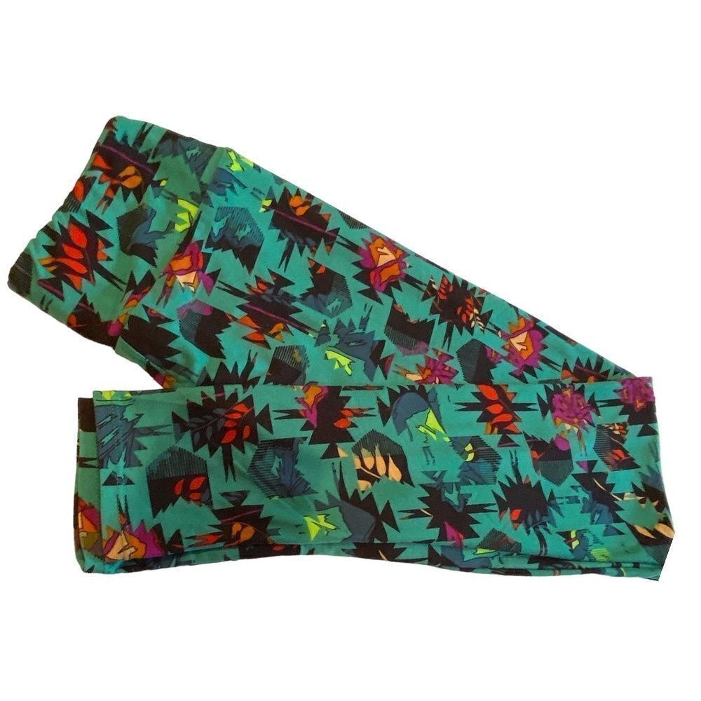 1245 LuLaRoe Leggings Size OS Green Black Geometric Aztec Print New